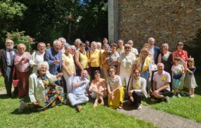 Fête de la paroisse, jaune soleil ☀️